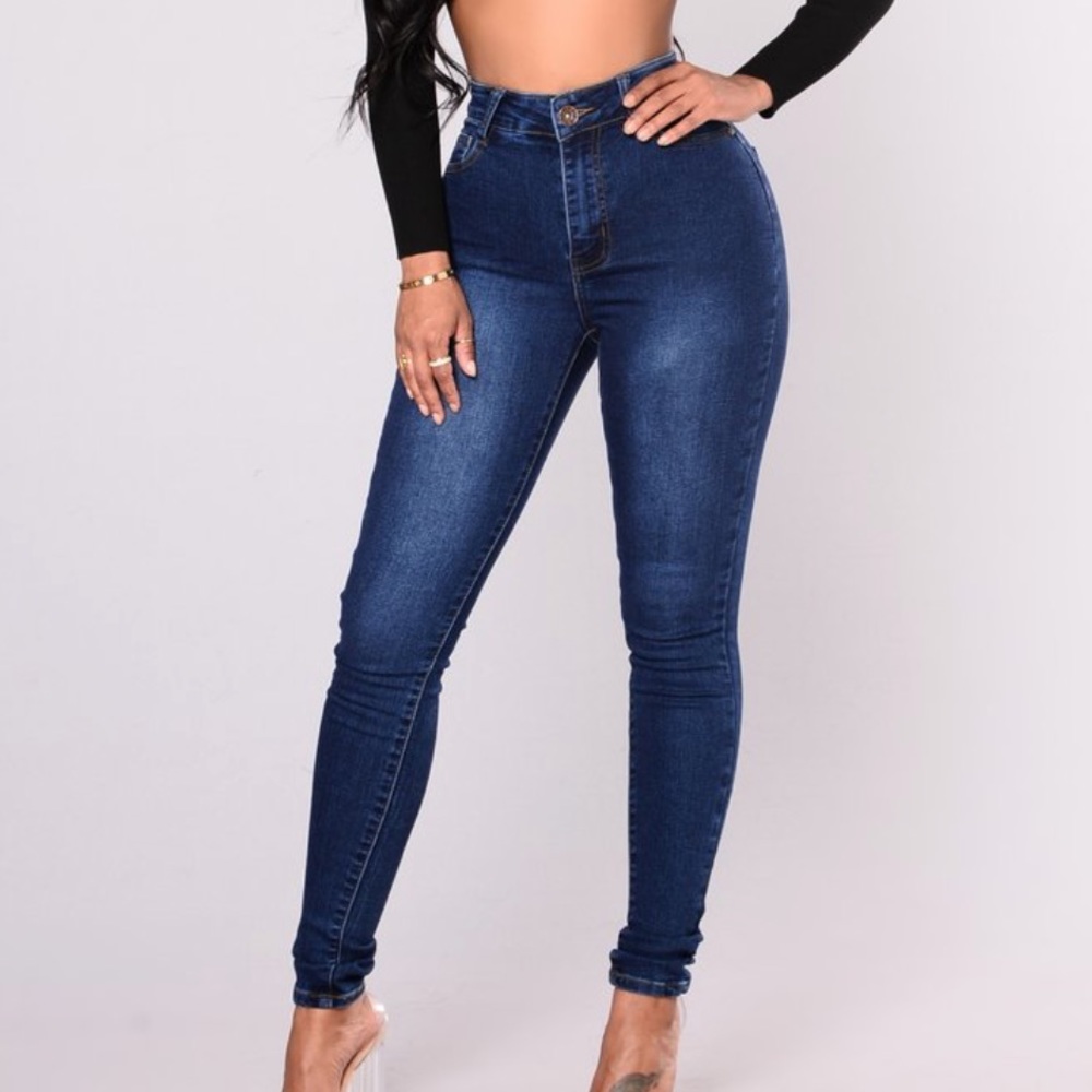 Fashion Nova high rise jeans